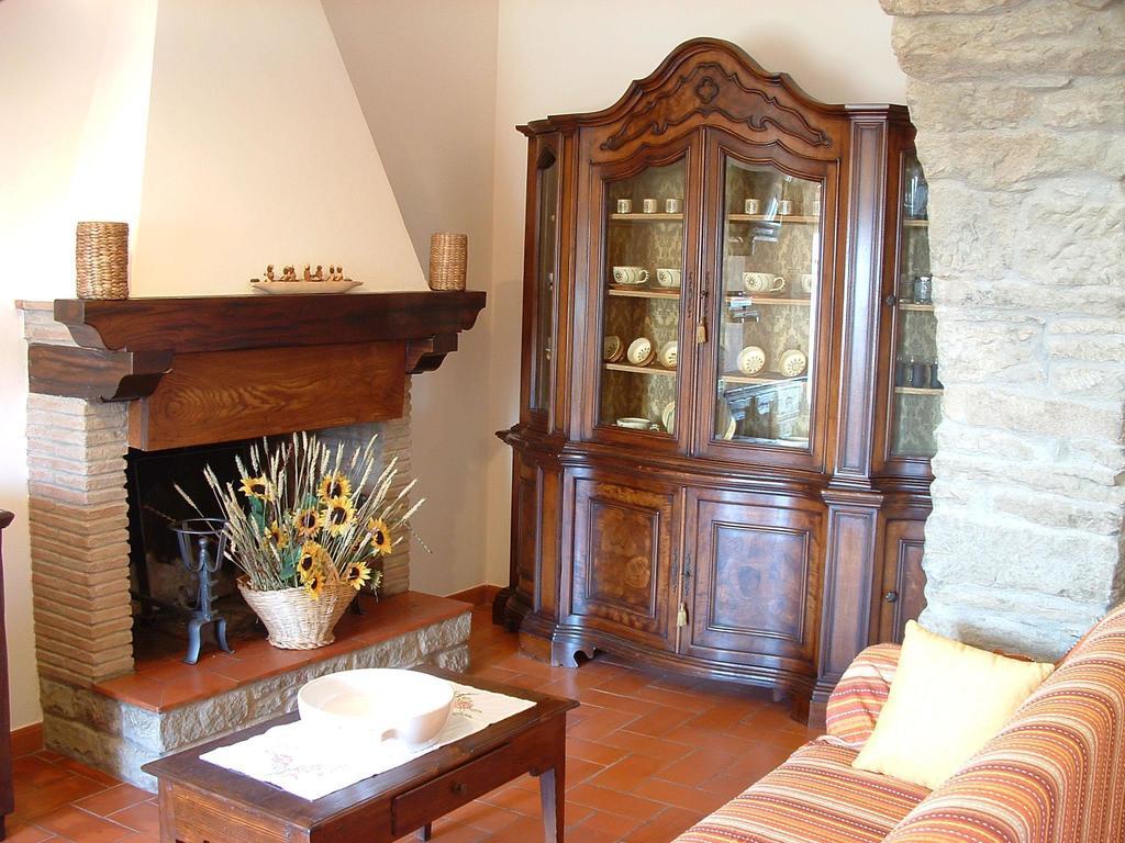 Casa Ivan By Posarellivillas Montanare Kamer foto